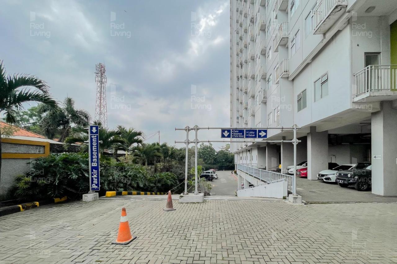 Redliving Apartemen Easton Park Jatinangor - Rajes Room Sumedang Esterno foto