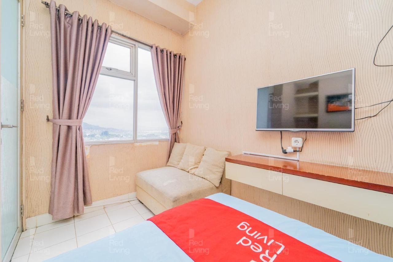 Redliving Apartemen Easton Park Jatinangor - Rajes Room Sumedang Esterno foto